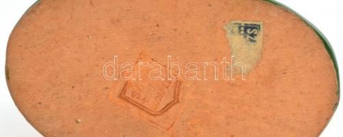 Gyerekek játékkal, mázas kerámia figurapár, jelzett, mázhibával, kis kopásnyomokkal, m: 15,5 cm