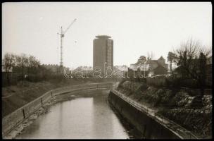 cca 1960-1970 Siófoki részletek, utcaképek, kb. 530 db negatív kocka, tekercsben