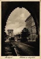 1933 Budapest I. Kilátás az alagútból, Lánchíd, automobil, emeletes autóbusz (EK)