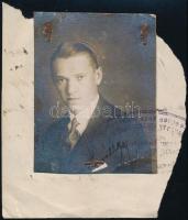 1919 Fényképes igazolvány, szabadkai lakos részére, szerb nyelven, szerb és francia bélyegzésekkel, ...