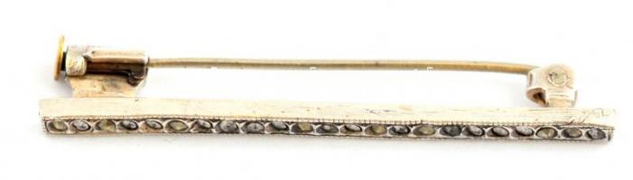 Ezüst (Ag) bross, markazittal. Jelzett, bruttó 2,58 g