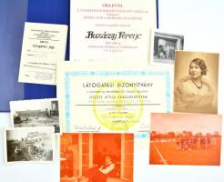 Buzássy Ferenc (1909-1989) labdarúgó személyi hagyatéka. Fotók, igazolványok, sport kitüntetések.  1...