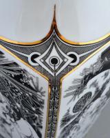 Hollóházi Jurcsák László által tervezett váza, Vénusz születése. Matricás, jelzett, minimális kopáss...