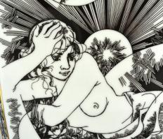 Hollóházi Jurcsák László által tervezett váza, Vénusz születése. Matricás, jelzett, minimális kopáss...