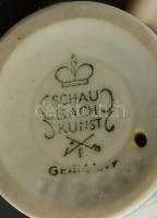 Schaubachkunst porcelán hegedülő kisfiú kézzel festett, jelzett, hibátlan. 11 cm