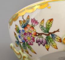 Herendi Viktória mintás bonbonniere.  Kézzel festett, jelzett, hibátlan. d: 13 cm / Hand painted por...