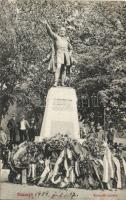Rozsnyó Kossuth statue