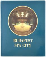 Budapest spa city. Bp., 1996, k.n. Kiadói kartonált kötésben. Jó állapotban.