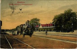 1916 Komárom, Komárno; Vasútállomás, vonat, gőzmozdony. L.H. Pannonia / Personenbahnhof / railway station, train, locomotive (EK)