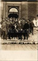 Budapest XIV. József Főherceg Honvéd Hadikórház a Műcsarnokban az első világháború idején, katonák csoportképe ápolókkal. photo