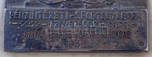 1932. "Pénzintézeti Sportegyletek Szövetsége" jelzett Ag plakett márványtalpon, "ASZT...