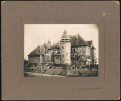 Rákosszentmihályi ház fotója kartonon. Fotó méret 15x11 cm