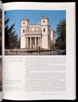 Dr. Takács Sarolta:  Városépítés Magyarországon. Bp., 2004.  Officina '96 Kiadó, Kiadói kartoná...