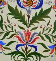 XIX. sz.: Hollóházi fajansz dísztál Kézzel festett, jelzett, sérült. d: 35 cm