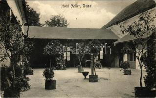 1914 Árpatarló, Ruma; Adler szálloda, udvar, kút / Hotel Adler, courtyard, well (fl)