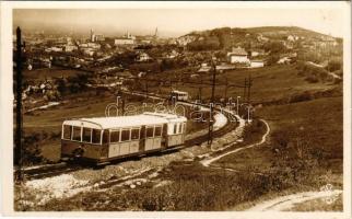 Budapest XII. Svábhegy, Fogaskerekű villamos vasút, látkép a Budai hegyekről