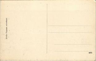 Udvard, Dvory nad Zitavou; tér, gyógyszertár / square, pharmacy