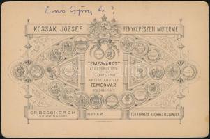 cca 1887 Temesvár, keményhátú, vintage katonai fotó Kossak műterméből, szép hátoldali grafikával, 16...