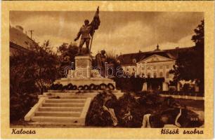 Kalocsa, Hősök szobra