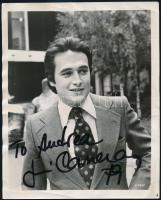 José Carreras (1946-) operaénekes fiatalkori fotója aláírásával, fotó felületén gyűrődésekkel / autograph signature of José Carreras
