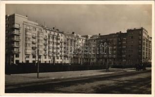 1936 Budapest XIII. Újlipótváros, az újpesti rakpart (Rakovszky park, ma Szent István park) új bérpalotái. Rigler r.-t.