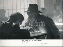 1982 Megáll az idő című, Gothár Péter rendezte film 7 db werkfotója, 18x13 cm és 13x17 cm közötti mé...