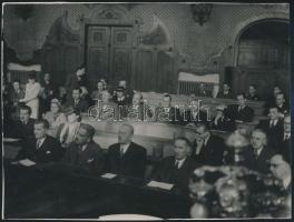 1942 Erdélyi képviselőcsoport a Parlamentben, 2 db, a fotókon László Dezső (1904-1973) református le...