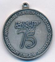 Svédország 1982. SKF - 75. évforduló ezüstpatinázott fém emlékérem füllel (30mm) T:1- Sweden 1982. SKF - 75. Jubileum silver plated metal commemorative medallion (30mm) C:AU