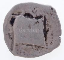 Ausztria ~1200. Friesachi Denar Ag (0,60g) T:3 
Austria ~1200. Friesach Denar Ag (0,60g) C:F