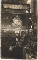1923 Wiener Neustadt, Bécsújhely; Gustav Zimmermanns Nachtflg. H. Grabner & V. Ludwig Bau- und Galanteriespenglerei / Construction and gallantry work shop, interior. photo (fl)