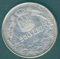 Románia 1941. 250L Ag I.Mihály T:2/3 kis ph.