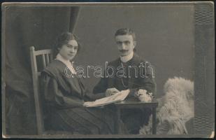 cca 1910 Szeged, Brenner Testvérek fényképészeti műtermében készült, keményhátú, vintage fotó, Bakálovich (Bakay) József és felesége felirattal, 10,3x16,2 cm