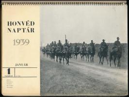 1939 Honvéd naptár. Összeáll.: Kern Ferenc: A címlapot tervezte és rajzolta: Rimaszéki R. Aladár. A ...