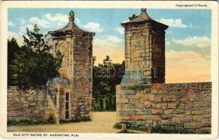 St. Augustine (Florida), old city gates (worn corners)