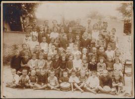 cca 1910 Magyarországi munkások gyermekbarát egyesülete Rákospalota. 24x18 cm