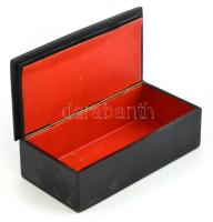 Festett fa doboz lovas jelenettel. 18x9x5 cm