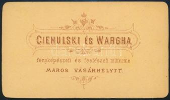 cca 1875 Férfiportré, keményhátú fotó Ciehulski és Wargha marosvásárhelyi műterméből, 10,5×6,5 cm