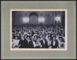 cca 1940 Bálozók, Schafer Ármin fotó kartonon 23x17 cm
