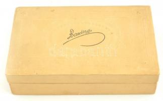 cca 1930 Raeder H. bonbonos dombornyomott karton doboz jó állapotban. 20x12x6 cm