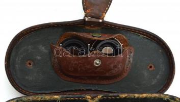 Háborús, német célkeresztes távcső bőr tokban, 10,5x15 cm