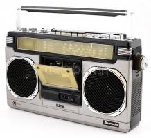 Hitachi rádiómagnó, tisztításra szorul, működik, hálózati kábellel, 41x14x12 cm