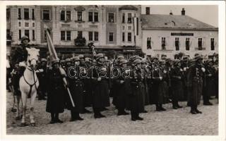 1938 Léva, Levice; bevonulás. Hajdu felvétele / entry of the Hungarian troops + 1938 Léva visszatért So. Stpl.