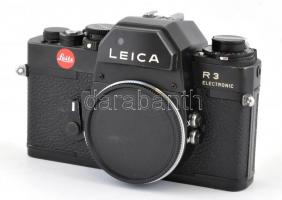 cca 1976 Leitz Leica R3 electronic filmes SLR váz, működő zárszerkezettel, vázsapkával, elemmel nem kipróbált, apró hibákkal, összességében szép állapotban / Vintage Leica R3 SLR camera body, working shutter, not tested with battery, with minor faluts, good cosmetical condition