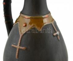 Sötétzöld, festett, mázas kerámia váza, kopásokkal, m: 35 cm