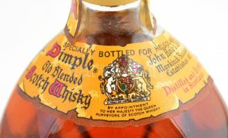 cca 1970-1980 Haig Dimple Blended Scotch Whisky, bontatlan palack, díszdobozban, az 1970-1980-as éve...