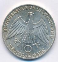 NSZK 1972G 10M Ag "Olimpia-München / Csomó" T:1- FRG 1972G 10 Mark Ag "Olymics Munich...