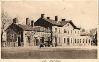 1930 Gyula, Pályaudvar, vasútállomás, automobil, kerékpár (vágott / cut)