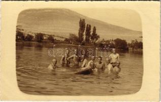 ~1917 Trebinja, Trebisnjica folyóban fürdőző katonák / soldiers bathing in the Trebisnjica river. photo