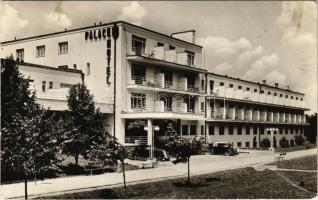 Szliács, Sliac; Liecebny dom Palace / szálloda, fürdő, automobilok / hotel, spa, automobiles (EK)