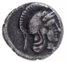 Ókori Görögország / Pisidia / Selge ~Kr.e. 350-300. Obolus Ag (0,91g) T:2 patina Ancient Greece / Pisidia / Selge ~350-300 BC Obol Ag Facing gorgoneion / Helmeted head of Athena right, astralagos behind (0,91g) C:XF patina